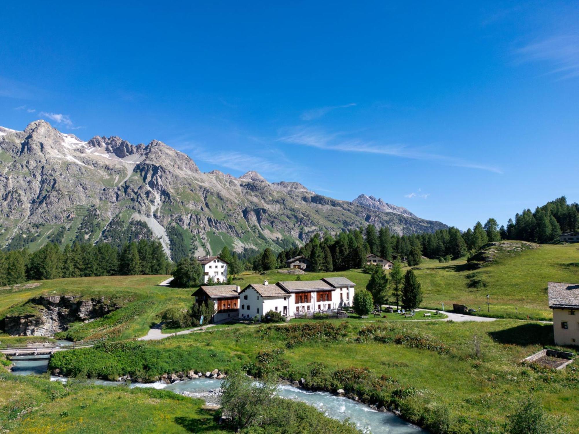 Hotel Chesa Pool Sils Maria Exteriér fotografie